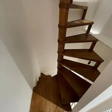 Triplex Escalier Hypercentre * Rouen